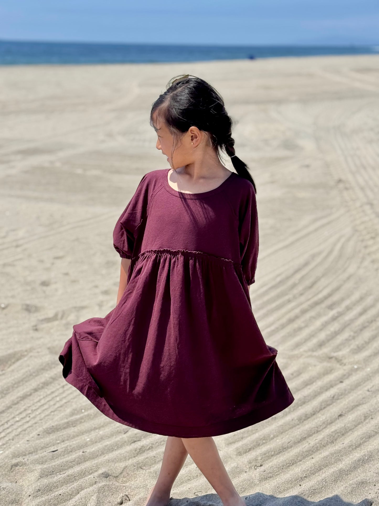 Girls Light Weight Volume Dress