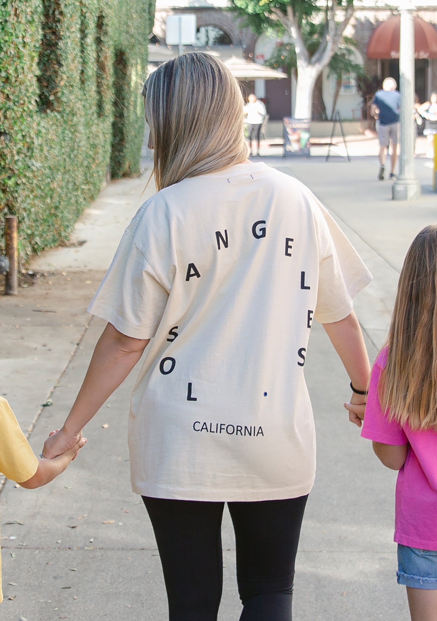 Graphic "Los Angeles" Short Sleeve Tee